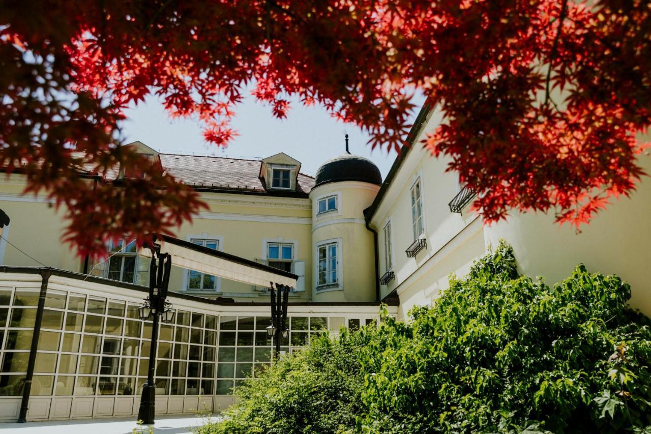 Szidonia Castle Hotel Rojtokmuzsaj Ngoại thất bức ảnh