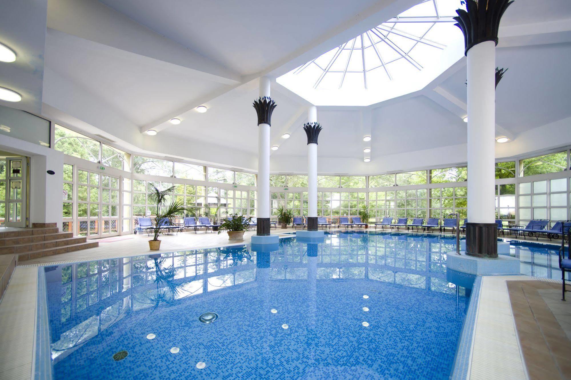 Szidonia Castle Hotel Rojtokmuzsaj Ngoại thất bức ảnh